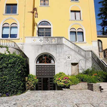 Maria Callas Apartament